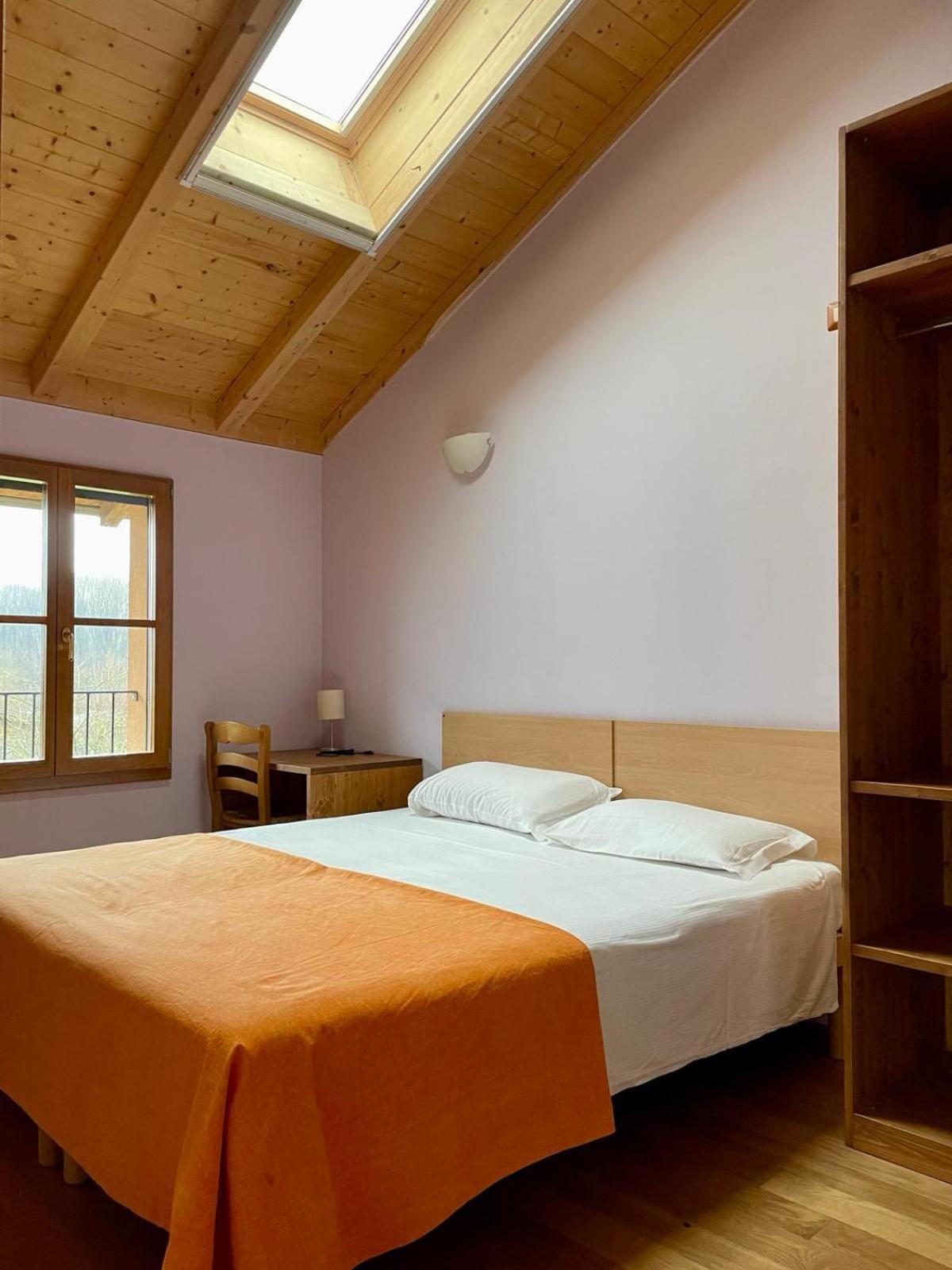 Villa Cascina Bagaggera Rovagnate Camera foto